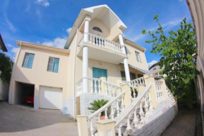 Villa A by Alpha Apartments